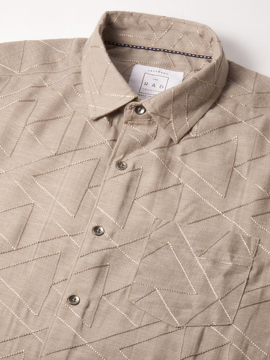 Cedar Brown Triangle Embroidery Shirt