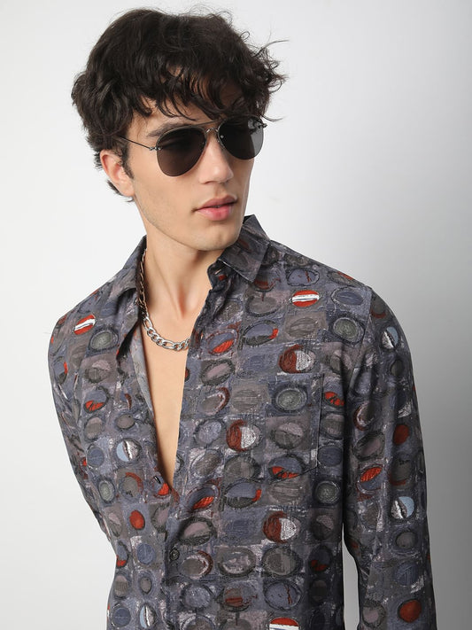 Voguish Circular Abstract Printed Grey Shirt
