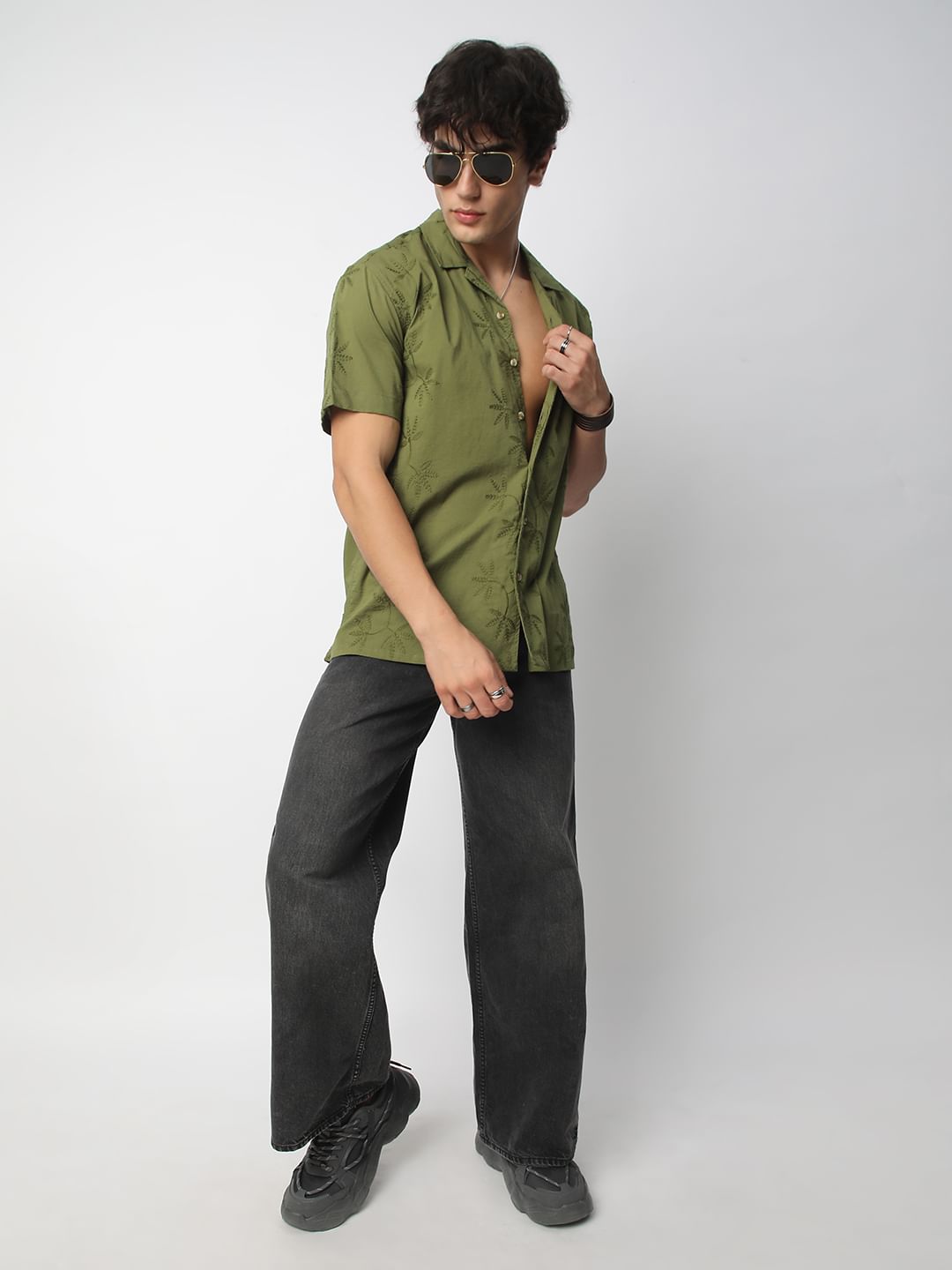 Minimalist Olive Leaf Embroidery Oversized Shirt