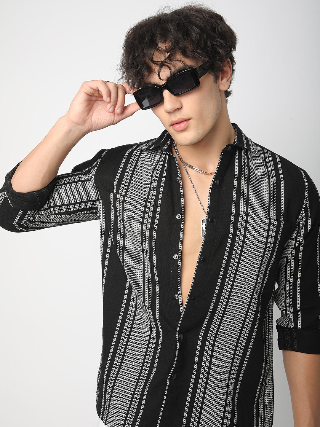 Refined Black Double Pocket Waffle Striped Shirt