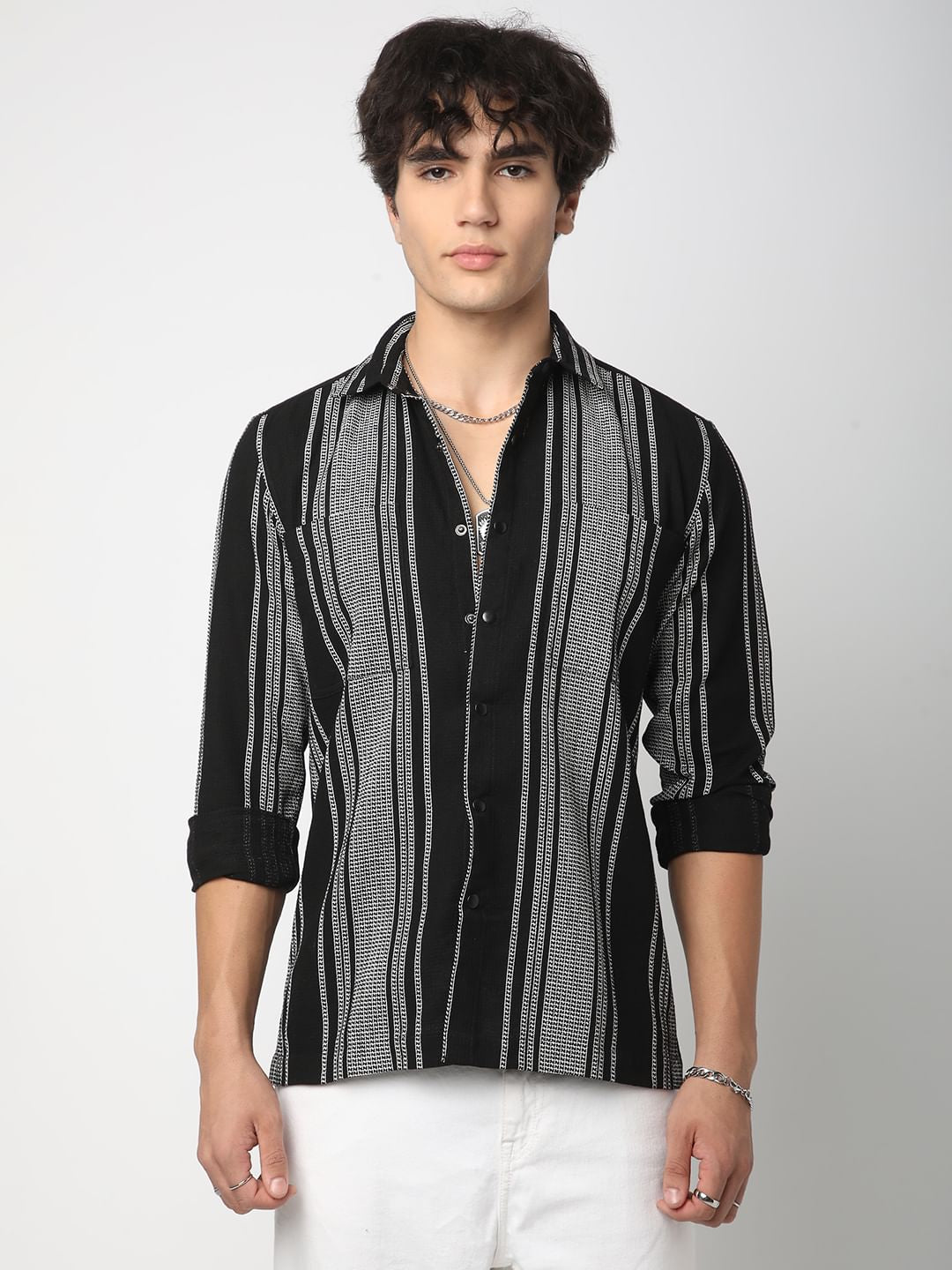 Refined Black Double Pocket Waffle Striped Shirt