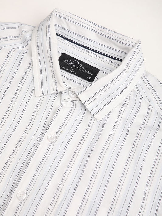 Voguish White Vertical Line Stripe Seersucker Shirt