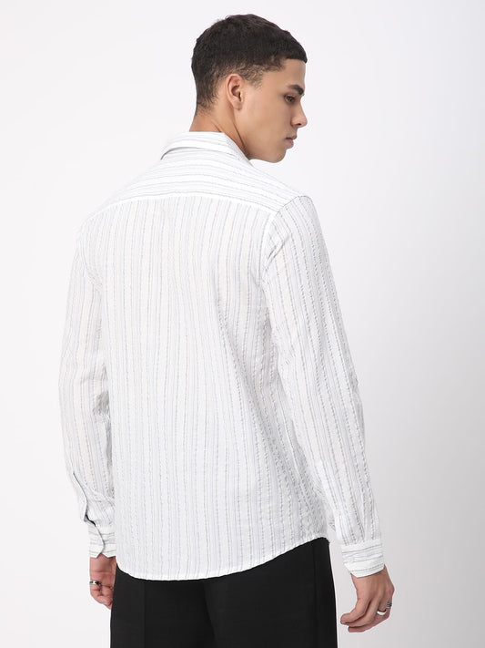 Voguish White Vertical Line Stripe Seersucker Shirt