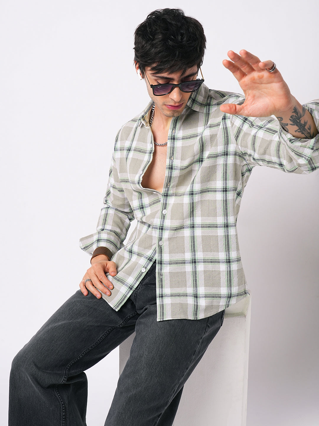 Premium Cotton Burlap Grey & Navy Plaid Checks Textured Shirt
