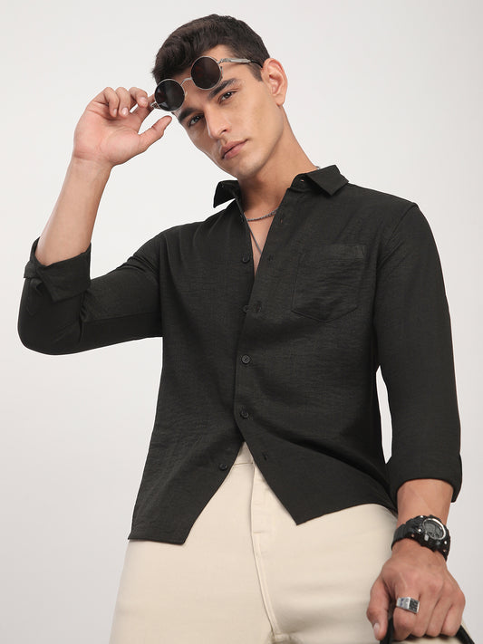 Black Minimalist Solid Crinkled Shirt
