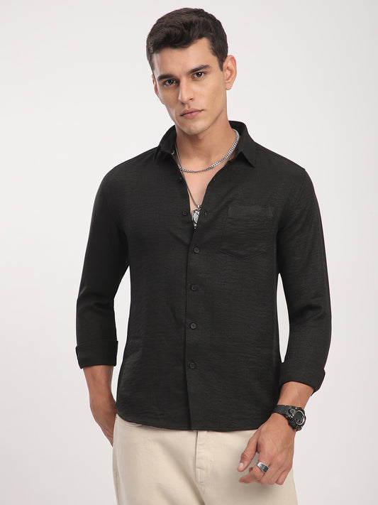 Black Minimalist Solid Crinkled Shirt
