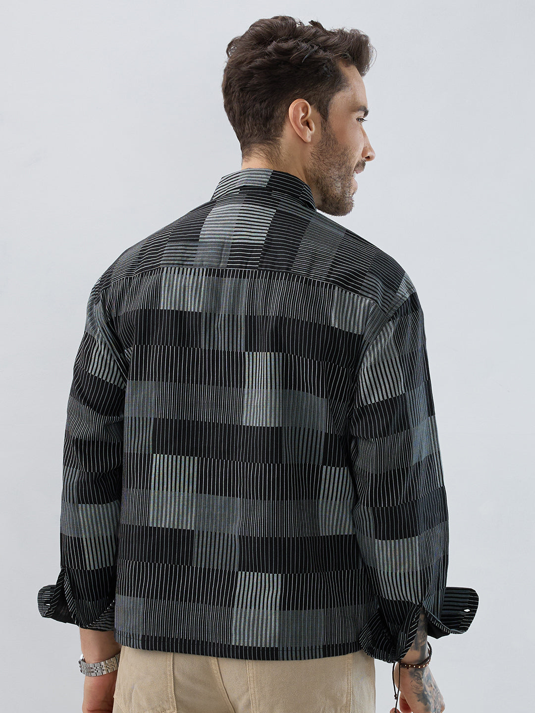 Distinguished Monochrome Maestro Contrast Stripe Boxy Fit Crop Shirt