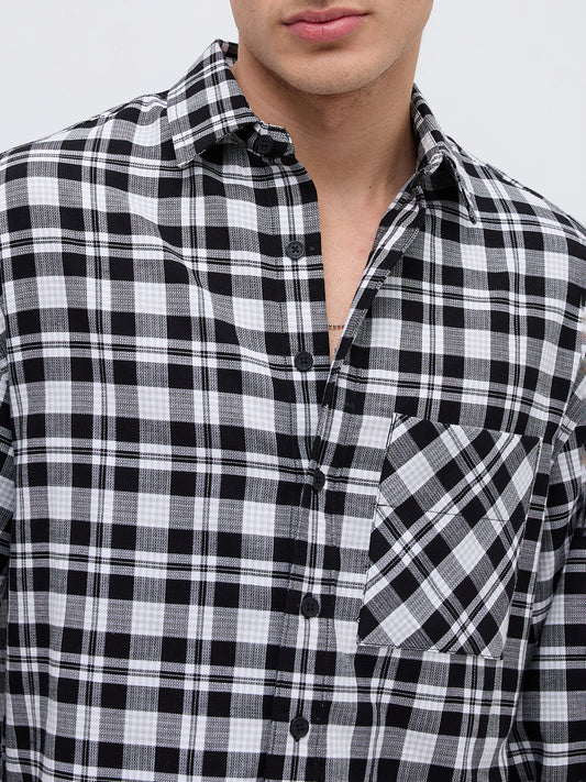 Timeless Monochrome Plaid Checks Cuffless Oversized Crop Shirt