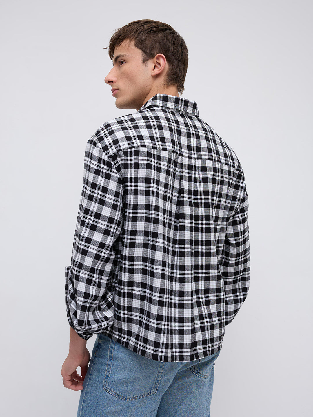 Timeless Monochrome Plaid Checks Cuffless Oversized Crop Shirt